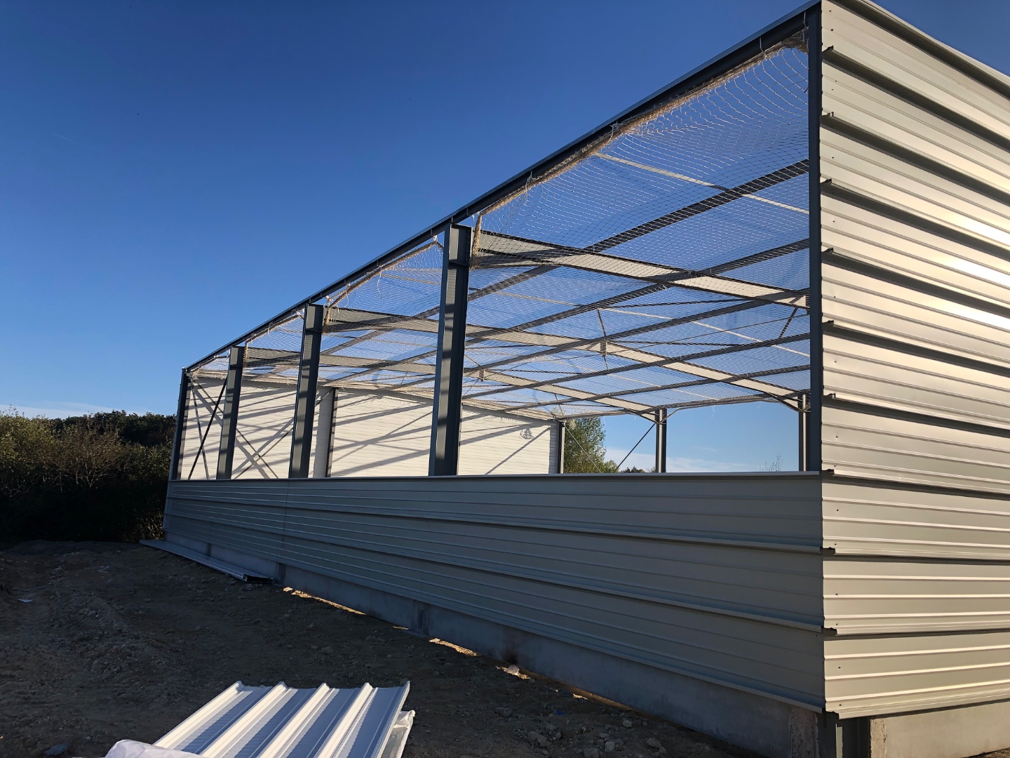 Charpente métallique bâtiment agricole